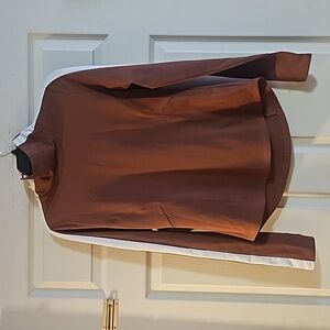 CALIA by Carrie Underwood Brown Long Sleeve Top with White Accents